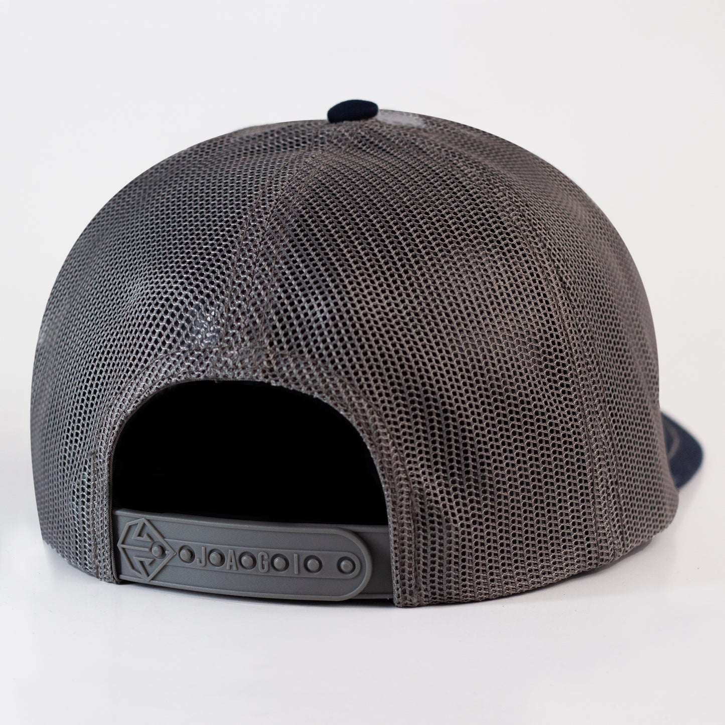 GORRA UNICOLOR DE MALLA