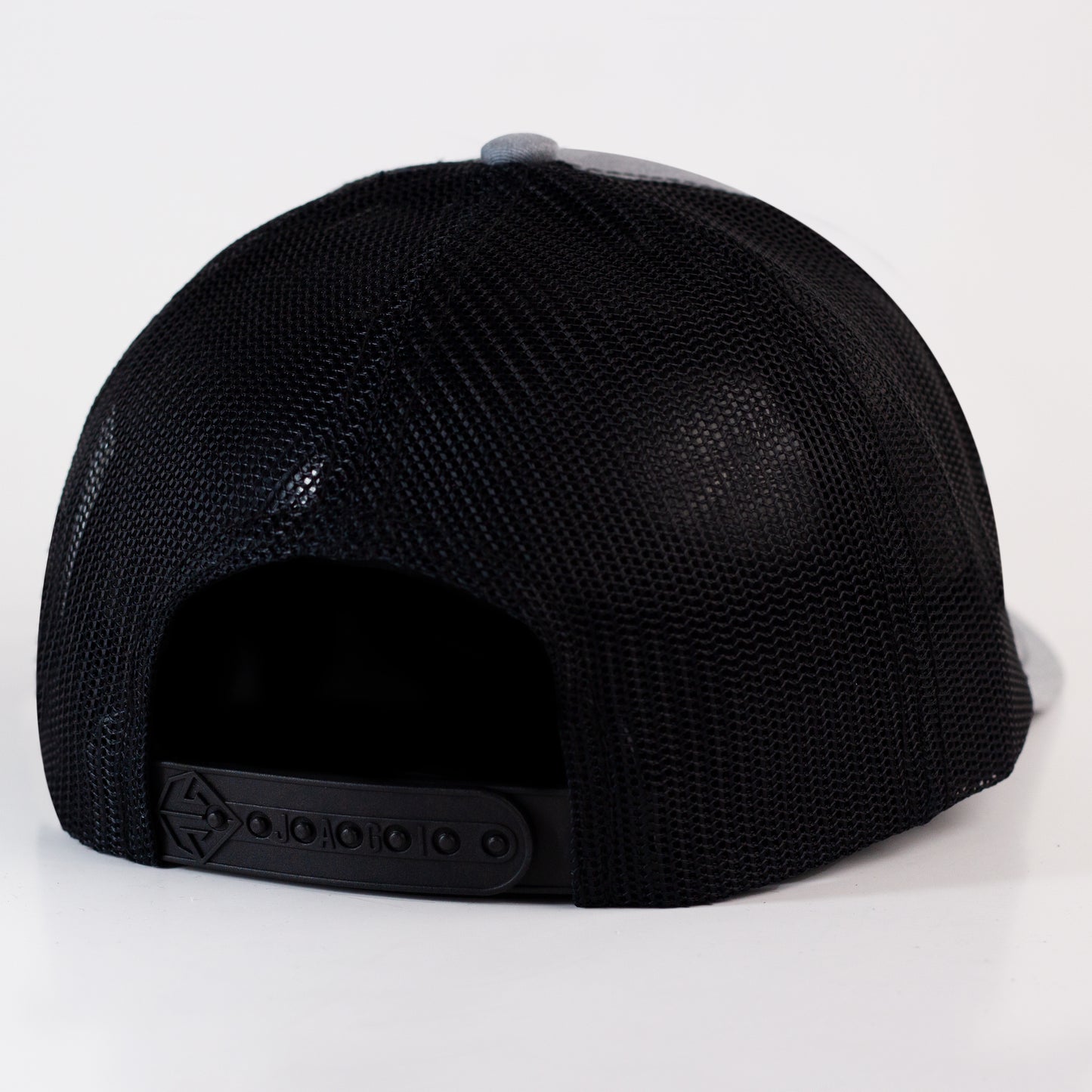 GORRA UNICOLOR DE MALLA