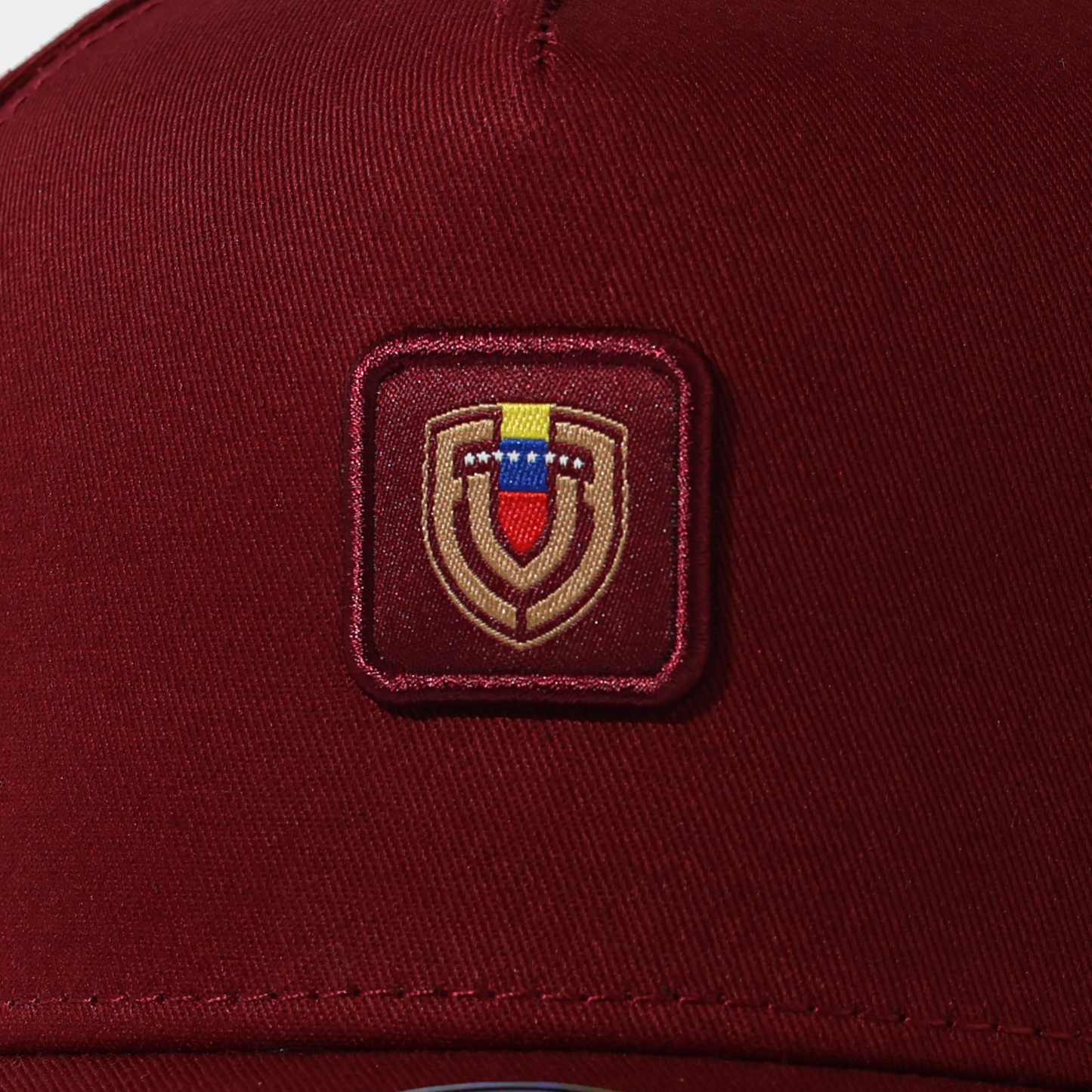 GORRA 5 PANELES | VINOTINTO | JAGI X FVF